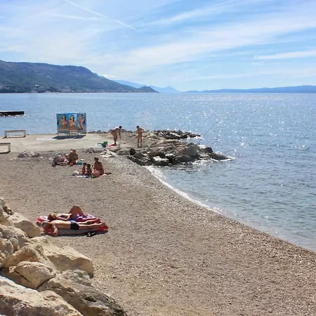 With A Parking Space - 13187 스플리트