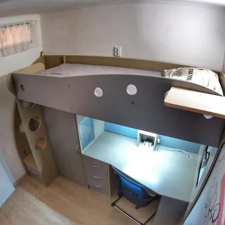 With A Parking Space - 13187 스플리트