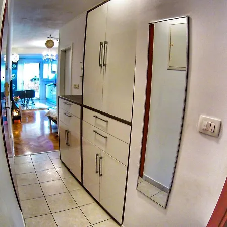 아파트 With A Parking Space - 13187 스플리트