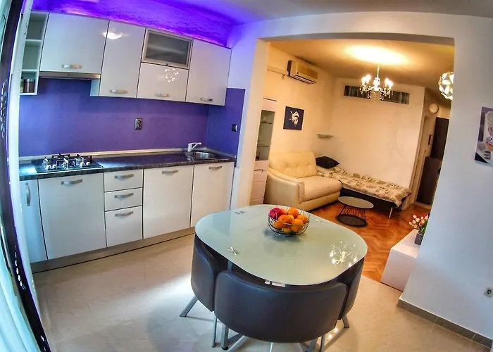 With A Parking Space - 13187